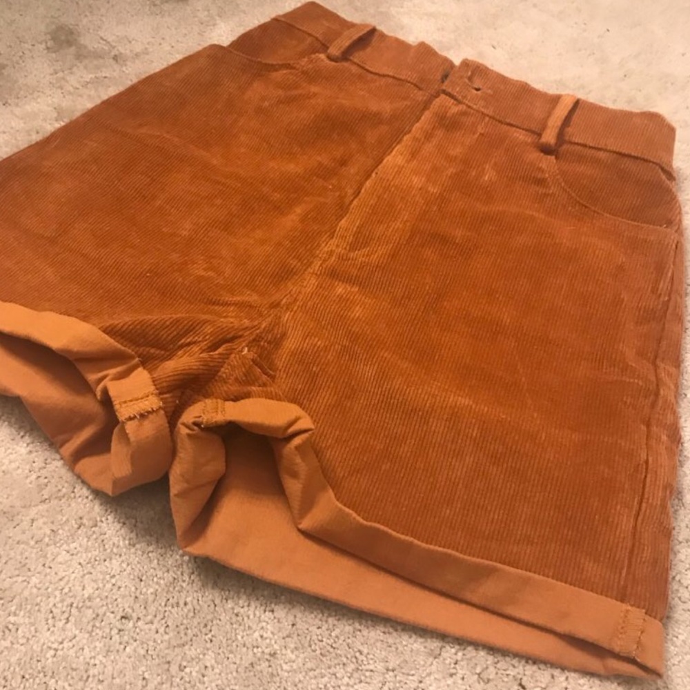Corduroy High Waist Shorts - Picture 6 of 7